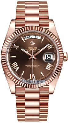 228235 Chocolate Roman