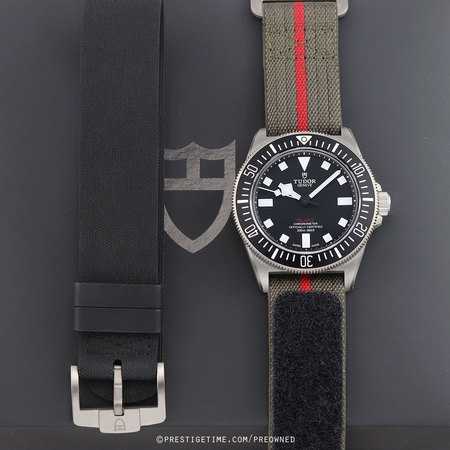 Pre-owned Tudor Pelagos FXD 42mm M25717N-0001